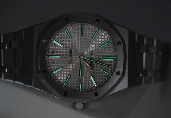 Audemars PIGUET 15400ST ROYAL OAK STAINLESS STEEL WHITE DIAL 41MM 2018 FULL SET - Image 14