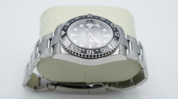 Rolex 116710LN GMT MASTER II STEEL BLACK CERAMIC BEZEL 2017 BOXES PAPERS - Image 4
