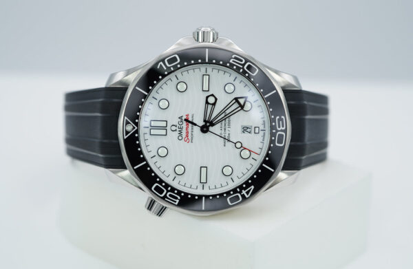 Omega SEAMASTER DIVER 300M WHITE WAVE DIAL BRACELET RUBBER STRAP FULL SET - Image 11
