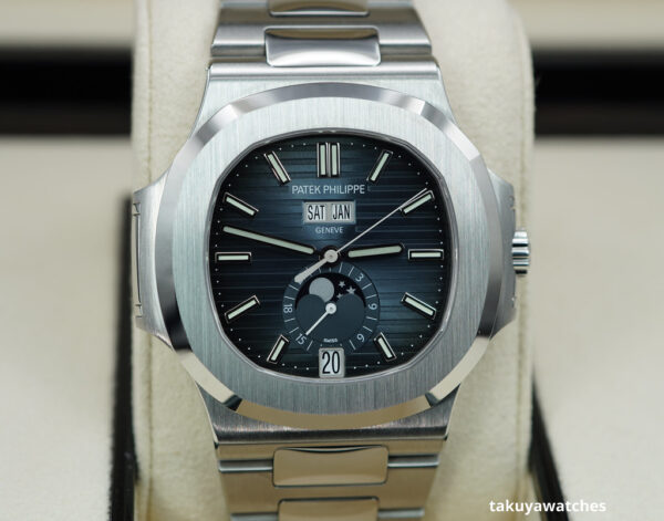 Patek PHILIPPE 5726/1A NAUTILUS ANNUAL CALENDAR MOONPHASE BLUE DIAL FULL SET