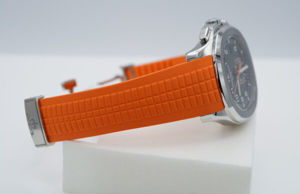 Patek PHILIPPE 5968A AQUANAUT CHRONOGRAPH BLACK ORANGE DIAL 42MM 2023 FULL SET - Image 6