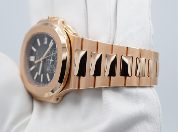 NEW Patek PHILIPPE 5980/1R NAUTILUS CHRONOGRAPH 18K ROSE GOLD 2021 FULL SET - Image 6