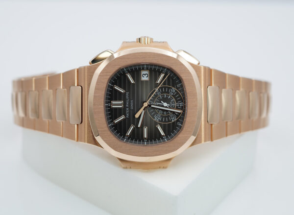 NEW Patek PHILIPPE 5980/1R NAUTILUS CHRONOGRAPH 18K ROSE GOLD 2021 FULL SET - Image 11