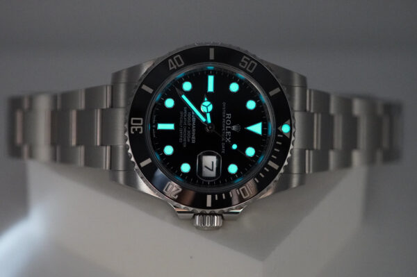 Rolex 126610LN SUBMARINER DATE 41 NEW MODEL 2021 WARRANTY COMPLETE SET - Image 11
