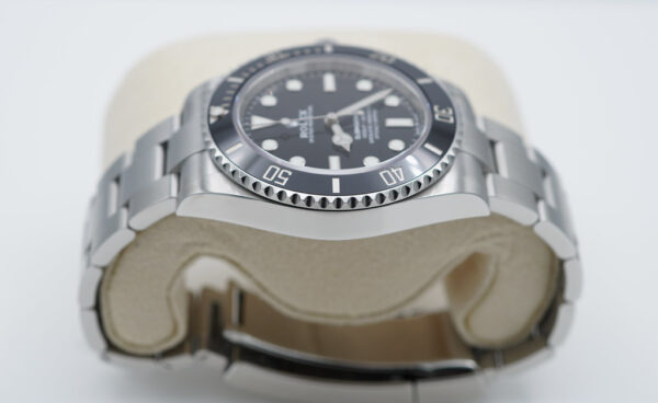 Rolex 124060 SUBMARINER NO DATE 41MM 2023 WARRANTY COMPLETE SET - Image 4