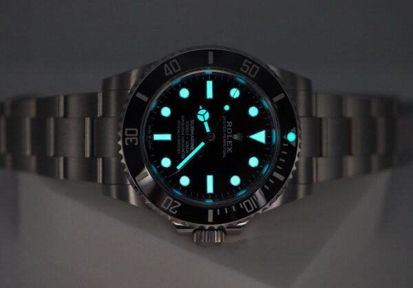 Rolex 124060 SUBMARINER NO DATE 41MM 2023 WARRANTY COMPLETE SET - Image 11