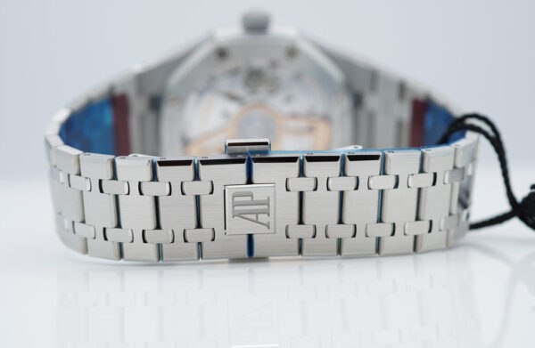 BRAND NEW Audemars PIGUET ROYAL OAK 15510ST STAINLESS STEEL BLUE DIAL 2024 FULL SET - Image 7