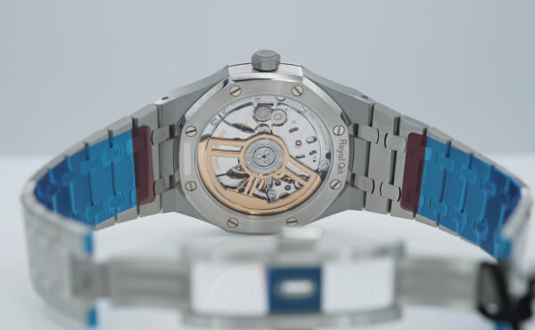 BRAND NEW Audemars PIGUET ROYAL OAK 15510ST STAINLESS STEEL BLUE DIAL 2024 FULL SET - Image 8