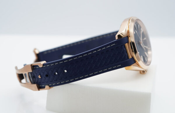 Omega SEAMASTER AQUA TERRA 18K ROSE GOLD BLUE DIAL 2021 WARRANTY FULL SET - Image 5