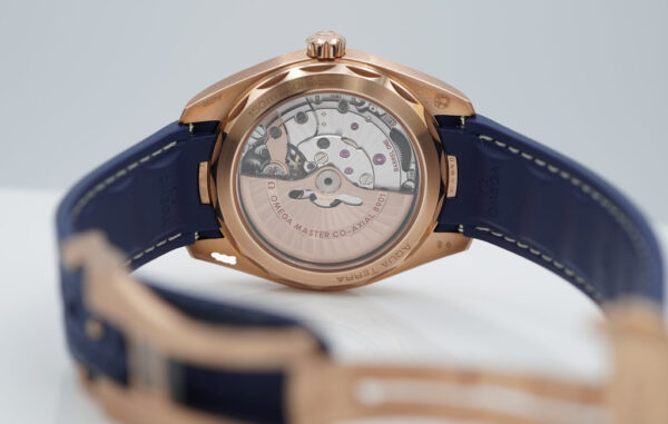 Omega SEAMASTER AQUA TERRA 18K ROSE GOLD BLUE DIAL 2021 WARRANTY FULL SET - Image 8