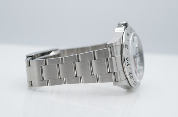 Rolex 226570 EXPLORER 2 POLAR WHITE DIAL NEW MODEL 2022 WARRANTY FULL SET - Image 6