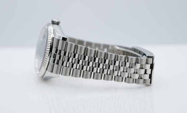 Rolex 126234 DATEJUST 36 FLUTED BEZEL BLUE DIAMOND DIAL JUBILEE BAND FULL SET - Image 5