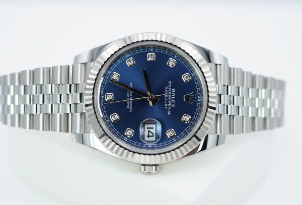 Rolex 126334 DATEJUST 41 FLUTED BEZEL BLUE DIAMOND DIAL JUBILEE BAND FULL SET - Image 9
