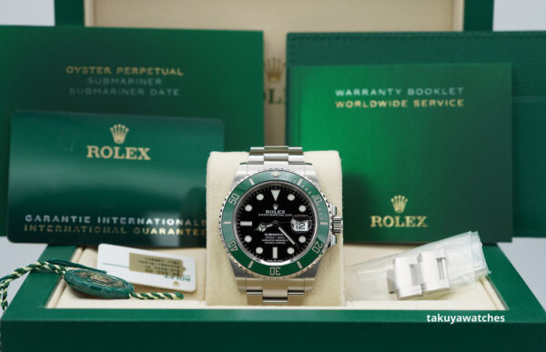 Rolex 126610LV SUBMARINER 41 GREEN MK1 BEZEL STARBUCKS 2021 WARRANTY FULL SET - Image 2