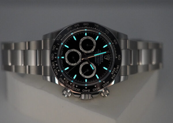 Rolex 126500LN COSMOGRAPH DAYTONA BLACK DIAL NEW MODEL 2023 WARRANTY FULL SET - Image 11