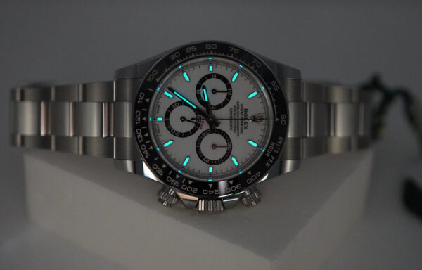 BRAND NEW Rolex 126500LN COSMOGRAPH DAYTONA WHITE DIAL NEW MODEL 2024 FULL SET - Image 11