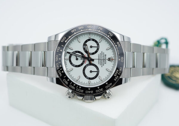 BRAND NEW Rolex 126500LN COSMOGRAPH DAYTONA WHITE DIAL NEW MODEL 2024 FULL SET - Image 9