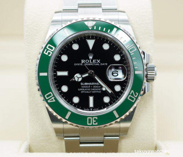Rolex 126610LV SUBMARINER 41 GREEN MK1 BEZEL STARBUCKS 2022 WARRANTY FULL SET