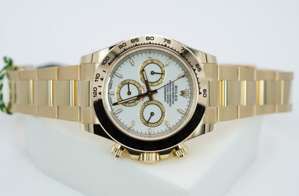 BRAND NEW Rolex 126508 DAYTONA 18K YELLOW GOLD WHITE DIAL NEW MODEL 2024 FULL SET - Image 9