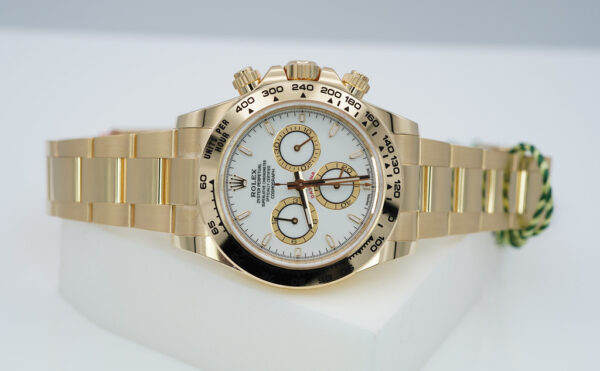 BRAND NEW Rolex 126508 DAYTONA 18K YELLOW GOLD WHITE DIAL NEW MODEL 2024 FULL SET - Image 10