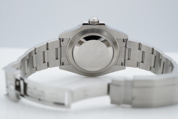 Rolex 126610LV SUBMARINER 41 GREEN MK1 BEZEL STARBUCKS 2022 WARRANTY FULL SET - Image 8