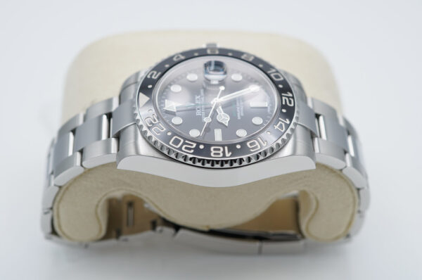 Rolex 116710LN GMT MASTER II STEEL BLACK CERAMIC BEZEL 2015 BOX PAPERS - Image 4