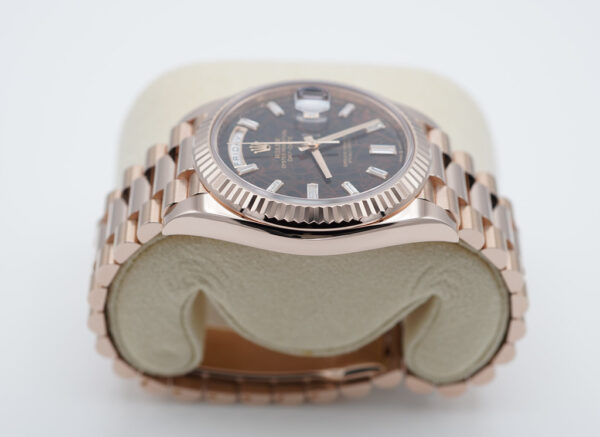 Rolex 228235 DAY DATE 40 ROSE GOLD EISENKIESEL BAGUETTE DIAMOND DIAL 2022 FULL SET - Image 4