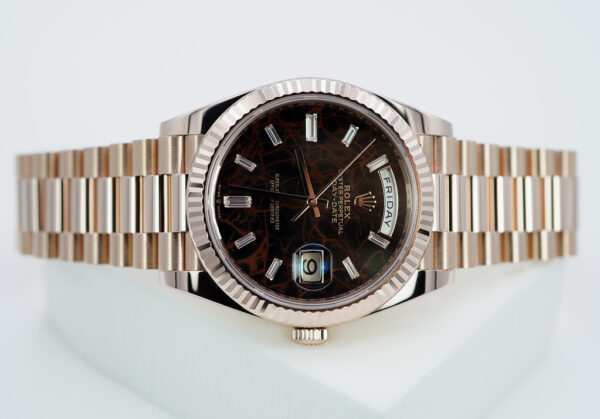 Rolex 228235 DAY DATE 40 ROSE GOLD EISENKIESEL BAGUETTE DIAMOND DIAL 2022 FULL SET - Image 9