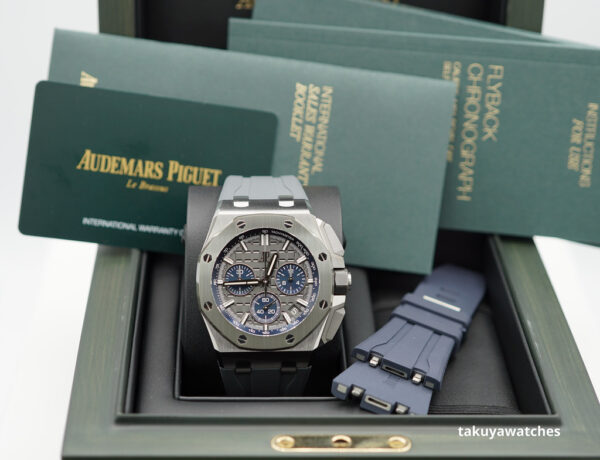 Audemars PIGUET ROYAL OAK OFFSHORE 26420IO TITANIUM GREY CERAMIC 43MM 2022 FULL SET - Image 2