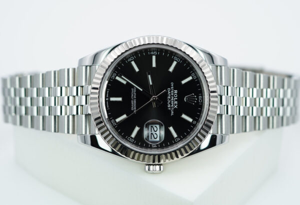 Rolex 126334 DATEJUST 41 FLUTED BEZEL BLACK STICK DIAL JUBILEE BAND FULL SET - Image 9