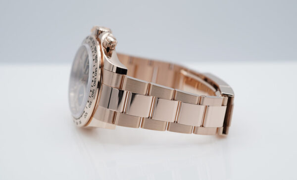 Rolex 116505 DAYTONA 18K ROSE GOLD SUNDUST DIAL 2023 WARRANTY COMPLETE SET - Image 5