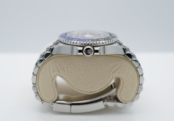 Rolex 126710BLNR GMT MASTER 2 BLACK BLUE BEZEL JUBILEE 2023 WARRANTY FULL SET - Image 3