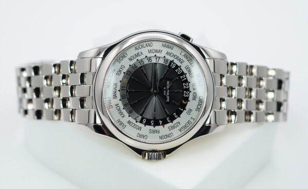 PATEK PHILIPPE 5130/1G WORLD TIME COMPLICATIONS WHITE GOLD BRACELET FULL SET - Image 11
