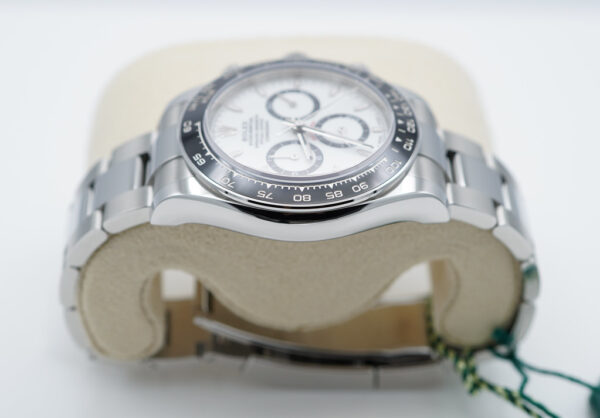 BRAND NEW Rolex 126500LN COSMOGRAPH DAYTONA WHITE DIAL NEW MODEL 2024 FULL SET - Image 4