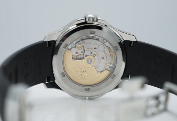 Patek PHILIPPE 5164A AQUANAUT TRAVEL TIME STAINLESS STEEL 2022 FULL SET - Image 9