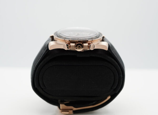 Omega SPEEDMASTER MOONWATCH 18K ROSE GOLD BLACK DIAL 2022 WARRANTY FULL SET - Image 3