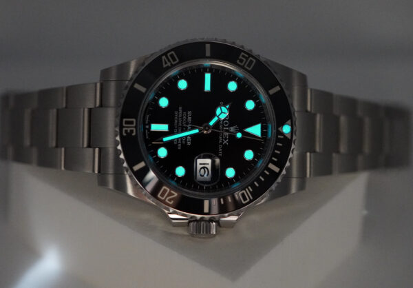 Rolex 126610LN SUBMARINER DATE 41 NEW MODEL 2023 WARRANTY COMPLETE SET - Image 11