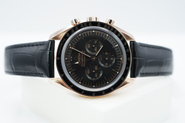 Omega SPEEDMASTER MOONWATCH 18K ROSE GOLD BLACK DIAL 2022 WARRANTY FULL SET - Image 10