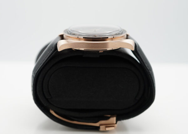 Omega SPEEDMASTER MOONWATCH 18K ROSE GOLD BLACK DIAL 2022 WARRANTY FULL SET - Image 4