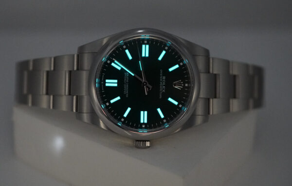 Rolex 124300 OYSTER PERPETUAL 41 GREEN DIAL 2021 WARRANTY COMPLETE SET - Image 11