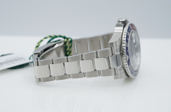 BRAND NEW Rolex 126710BLRO PEPSI GMT MASTER II RED BLUE BEZEL OYSTER 2024 FULL SET - Image 6