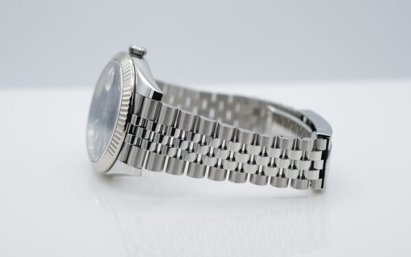 Rolex 126334 DATEJUST 41 FLUTED BEZEL BLUE STICK DIAL JUBILEE COMPLETE SET - Image 5