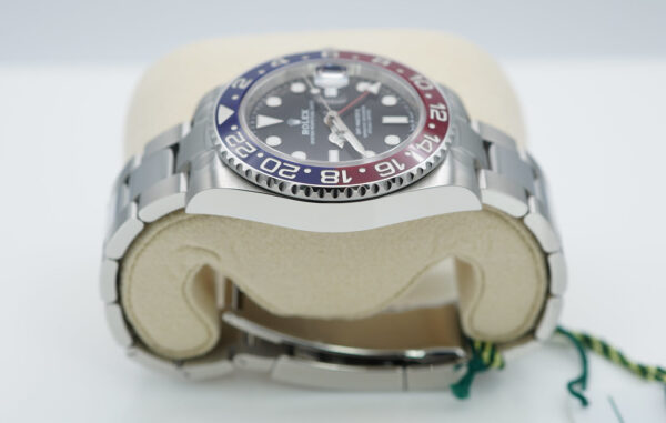 BRAND NEW Rolex 126710BLRO PEPSI GMT MASTER II RED BLUE BEZEL OYSTER 2024 FULL SET - Image 4