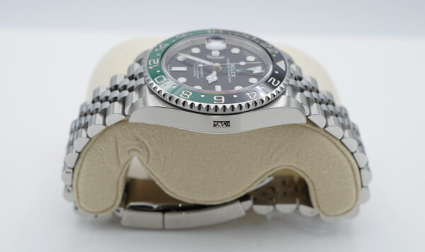 Rolex 126720VTNR GMT MASTER 2 LEFTY BLACK GREEN SPRITE JUBILEE BAND 2023 FULL SET - Image 4