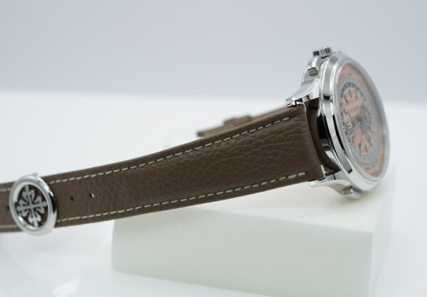 Patek PHILIPPE 5935A STAINLESS STEEL WORLD TIME CHRONOGRAPH SALMON DIAL 2023 FULL SET - Image 6