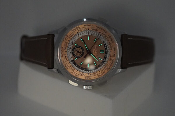 Patek PHILIPPE 5935A STAINLESS STEEL WORLD TIME CHRONOGRAPH SALMON DIAL 2023 FULL SET - Image 12