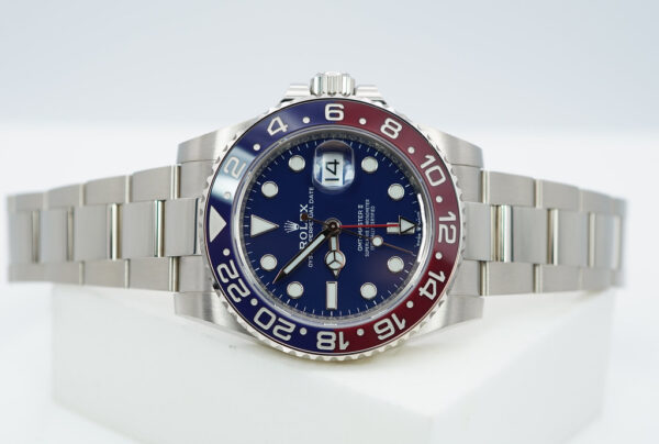 Rolex 126719BLRO GMT MASTER 2 WHITE GOLD PEPSI BEZEL BLUE DIAL 2022 WARRANTY FULL SET - Image 10