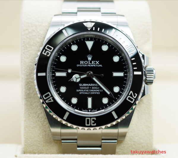 Rolex 124060 SUBMARINER NO DATE 41MM 2023 WARRANTY COMPLETE SET