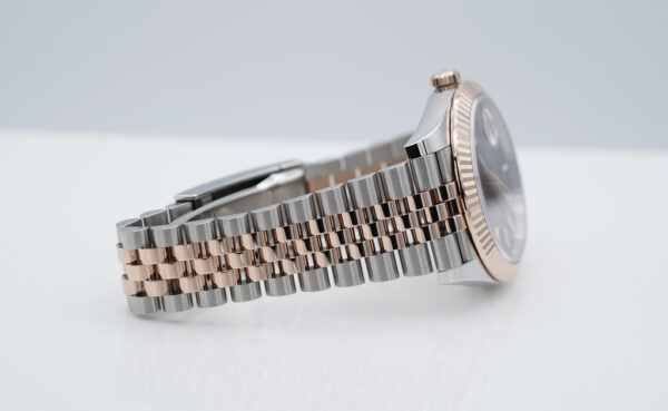 Rolex 126331 DATEJUST 41 ROSE GOLD STEEL CHOCOLATE DIAL JUBILEE 2021 FULL SET - Image 6
