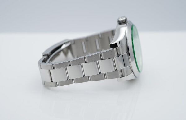 Rolex 116400GV MILGAUSS GREEN CRYSTAL BLACK DIAL 2019 FULL SET - Image 6